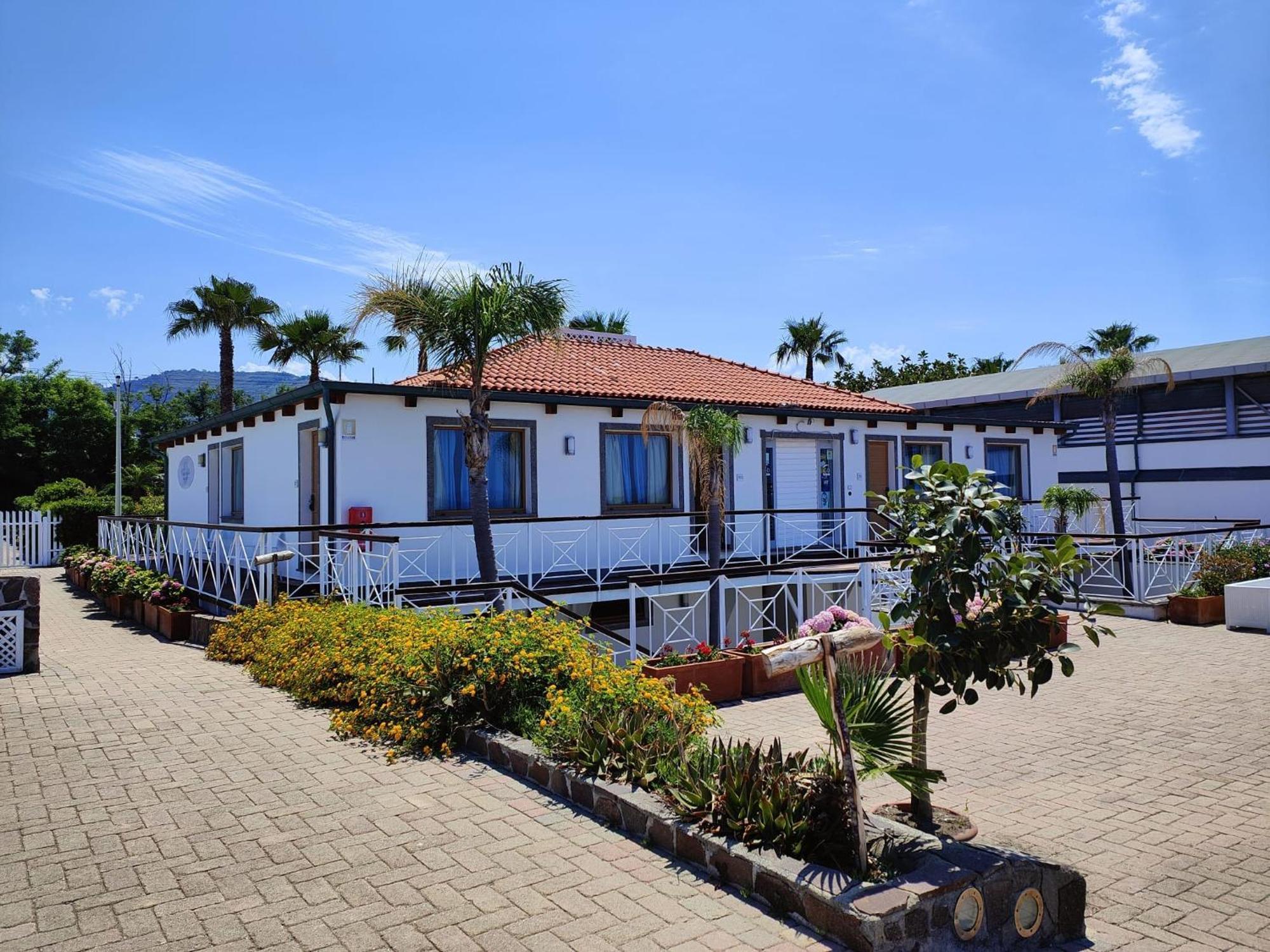 Le Mandrelle Beach Resort Campora San Giovanni Exterior foto